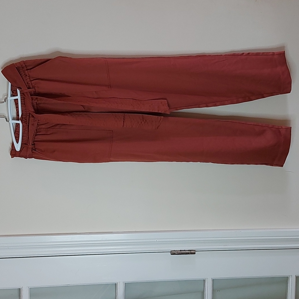 Abercrombie & Fitch rust high waist pant sz. M